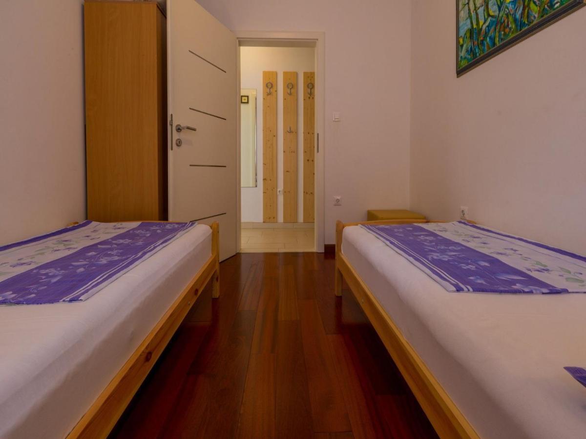 Apartment Villa Sara Dramalj Dış mekan fotoğraf